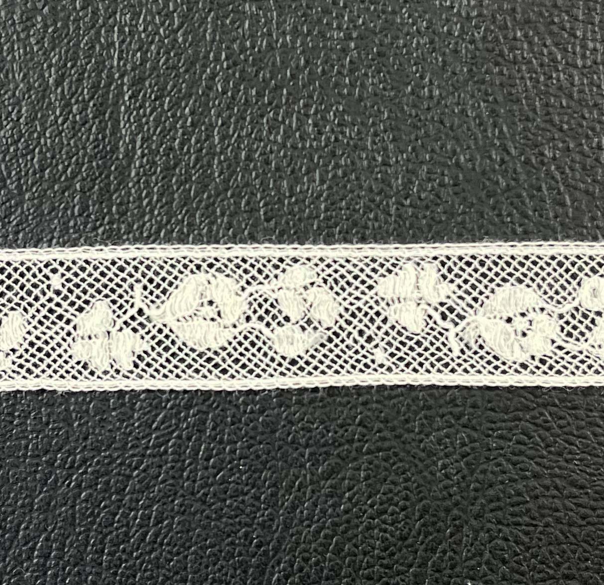 dentelle-2032