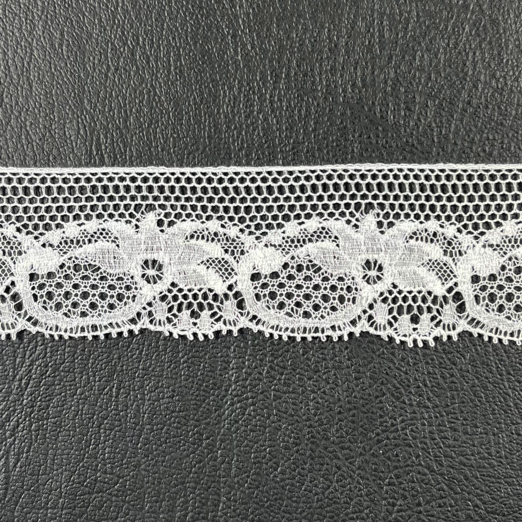 dentelle-890